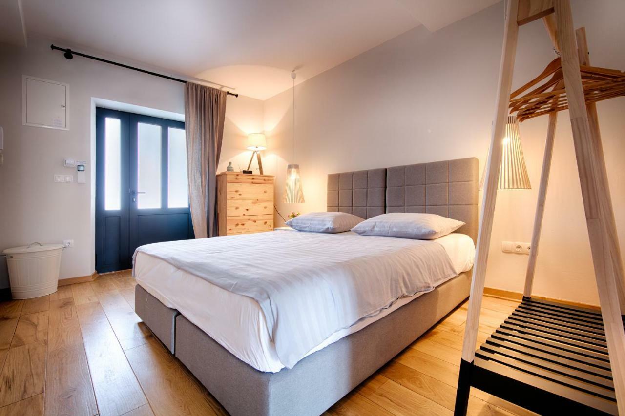 Bella Vista Suites Екстер'єр фото